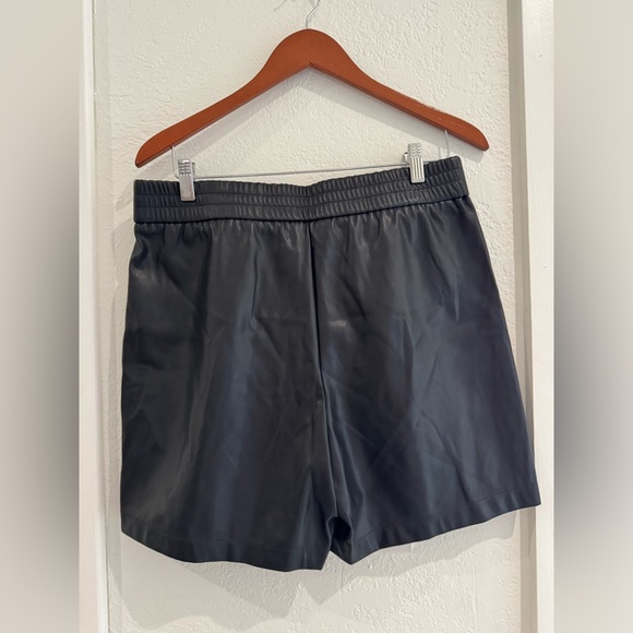 Karl Lagerfeld High Waist Faux Black Leather Shorts - Picture 5 of 6